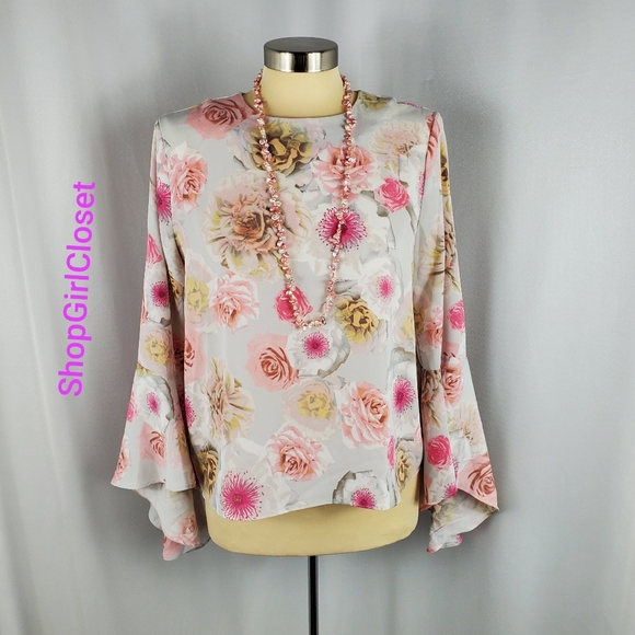 💥Just In💥 Catherine's Button-Back Medium